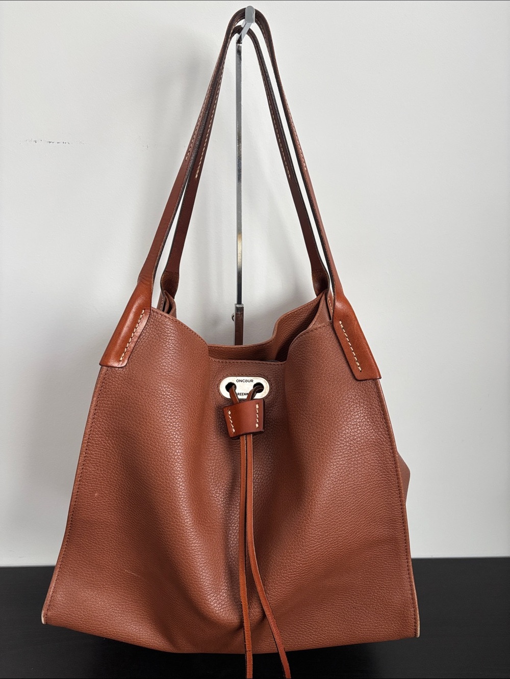 Rooney & Bourne Oncour Tan Full-Up purse